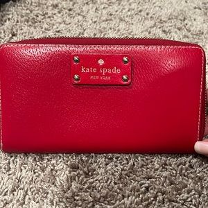 Kate Spade zip around wallet